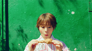 KFC　グリーンホットチキン「グリーンホットは爽っ辛」